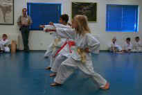 die "Kleinen" zeigen ein Kata